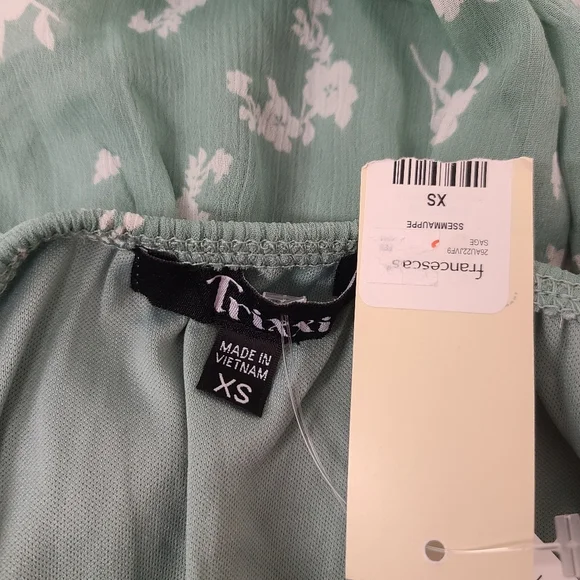 Trixxi Floral Print Short Sleeve Romper Green White Size XS - Picture 4 of 7